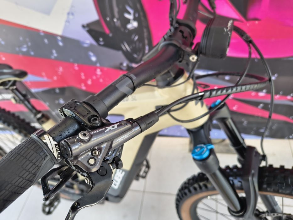 Електродвопідвіс Cube stereo sl 140 M carbon