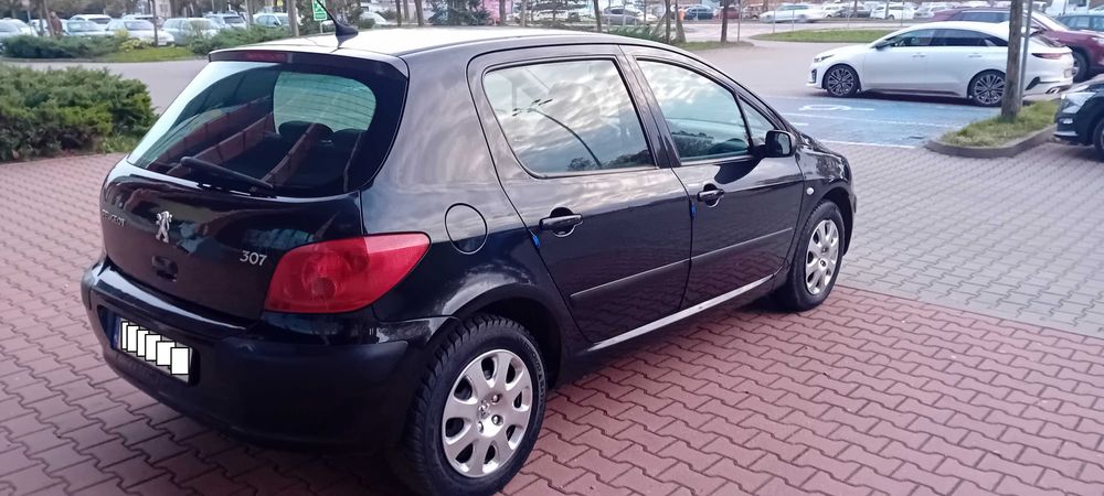 PEUGEOT 307 1,6  zadbany BEZ korozji  zobacz więcej. ZAPRASZAM