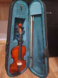Продам скрипку  3500 грн.