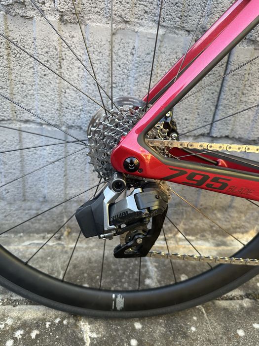Look 795 Blade Sram Rival AXS R38D