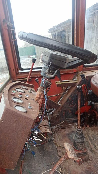 Продам трактор втз т 25