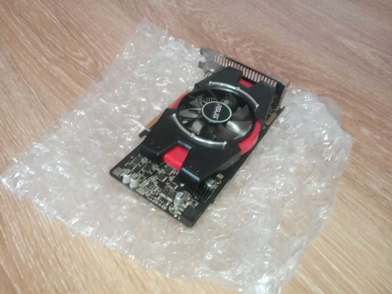 Відеокарта Nvidia Geforce 550 ti