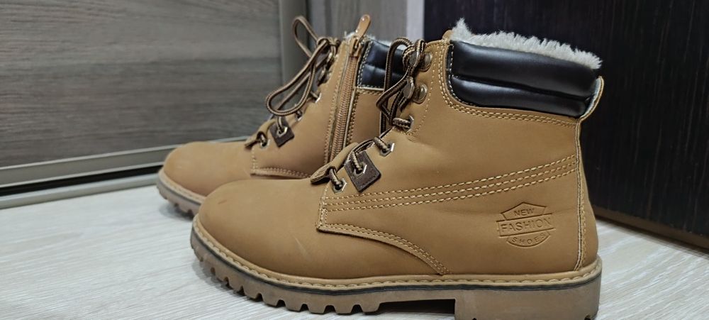 Buty zimowe ocieplane