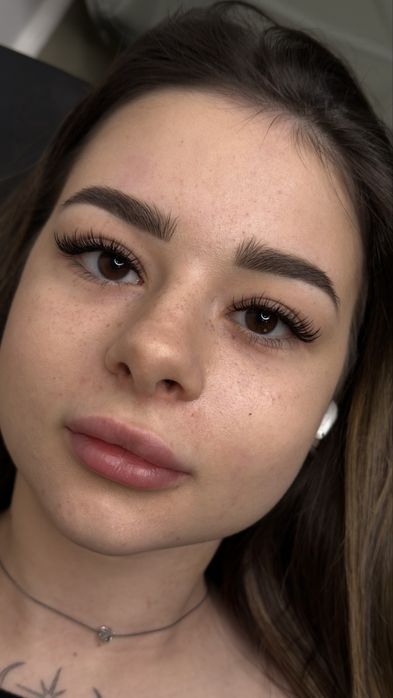 Наращивание ресниц Софиевская Борщаговка