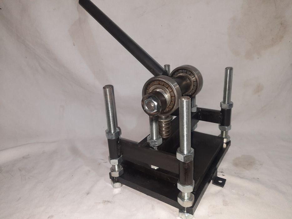 Прес для шкіри, вирубний прес (пресс для кожи,вырубочный пресс)