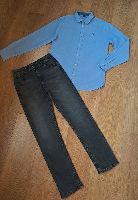 Сірі джинси та блакитна сорочка сорочка з довгим рукавом 158  см