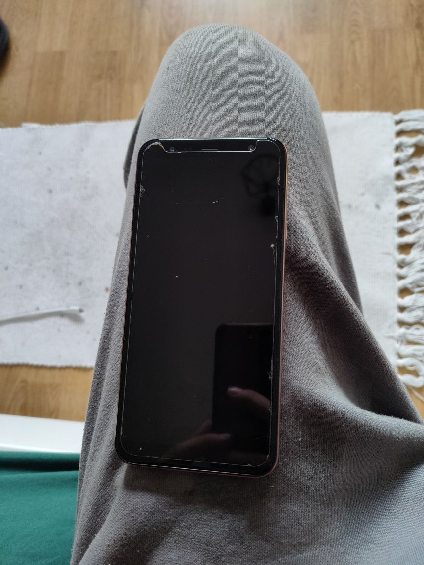 Samsung J4+ złoty