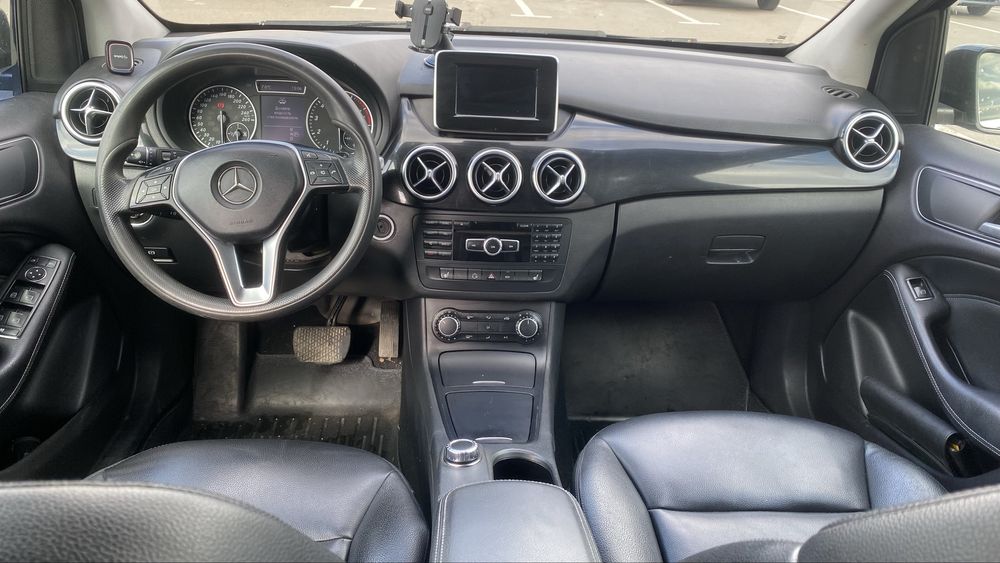 Mercedes B-class w246