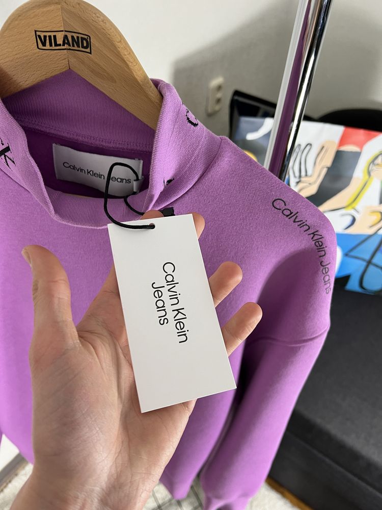 Calvin Klein Casual sweatshirt with a logo collar