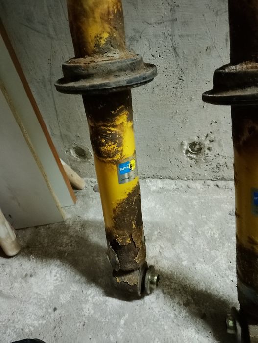Amortyzatory tył BMW E39 Bilstein