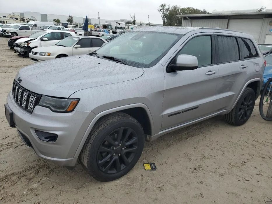 Jeep Grand Cherokee Popularny suv z 2019 roku w drodze do Polski
