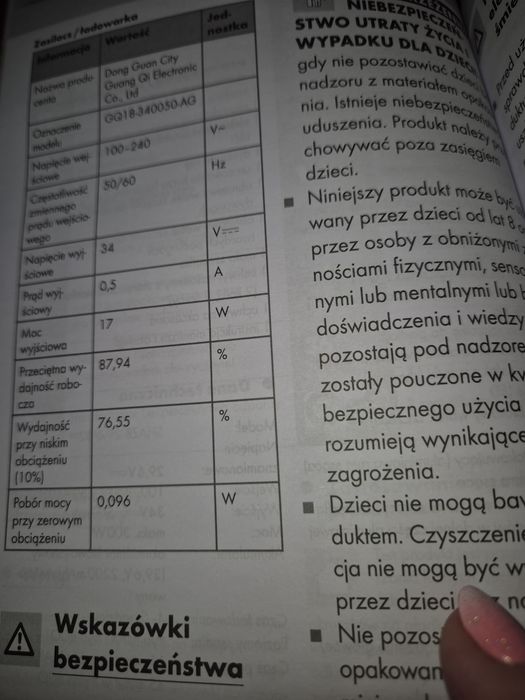 Odkurzacz bezprzewodowy  światło LED