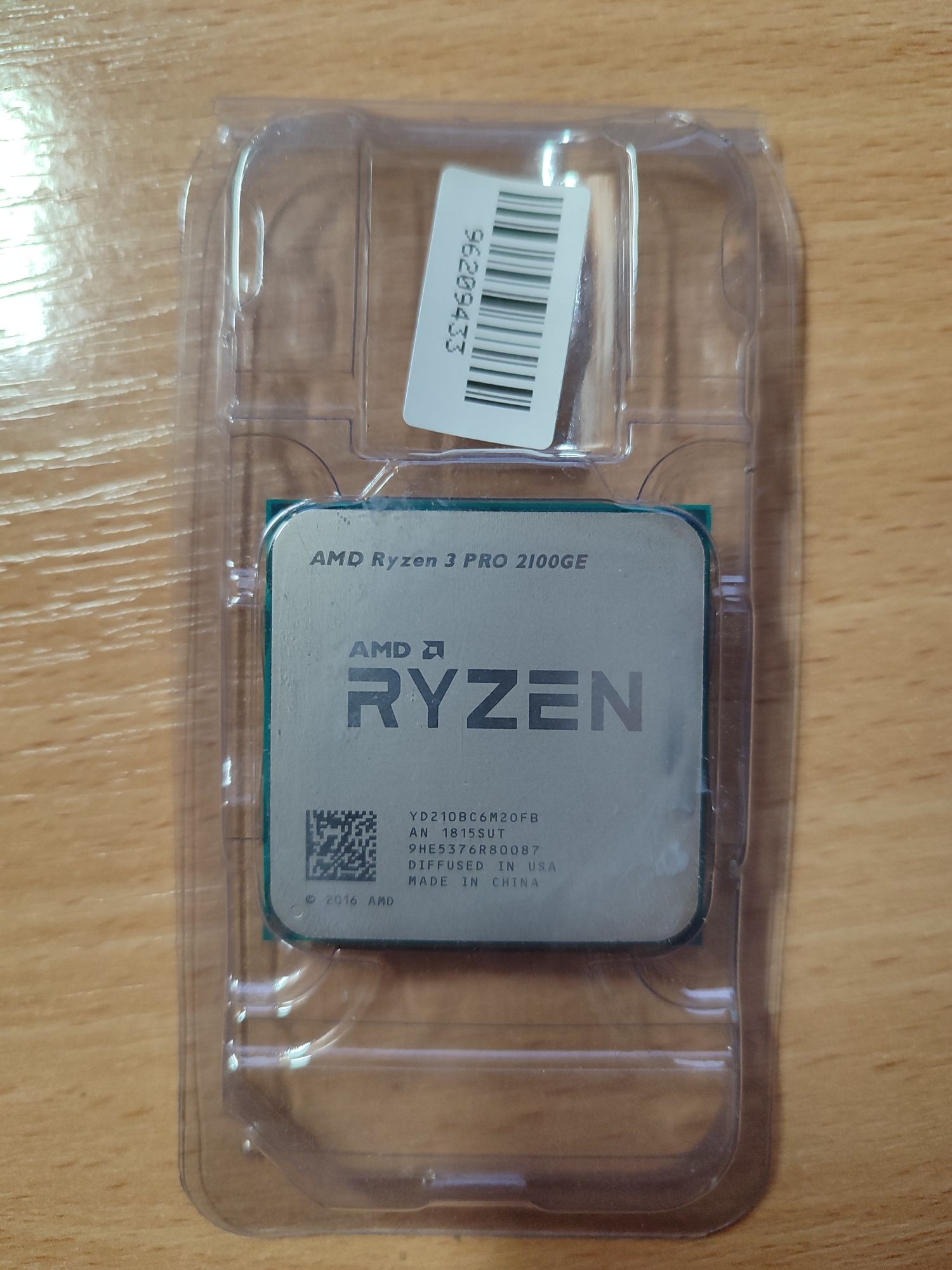 AMD Ryzen 3 PRO 2100GE со встроенной Radeon Vega Graphics AM4