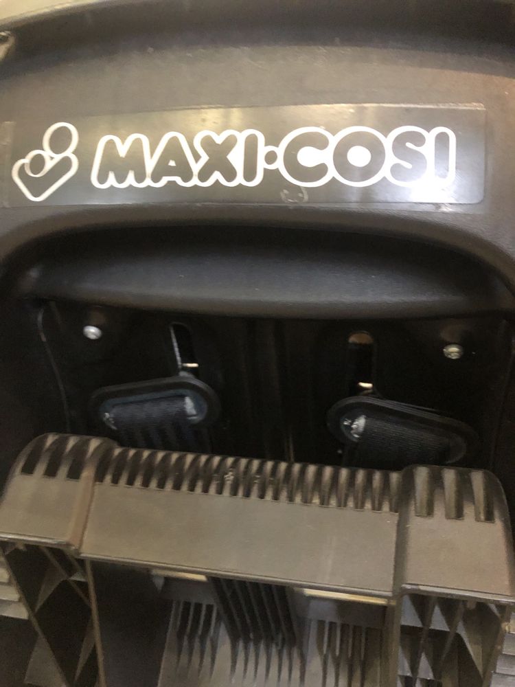 Автокрісло Maxi Cosi 9-18кг