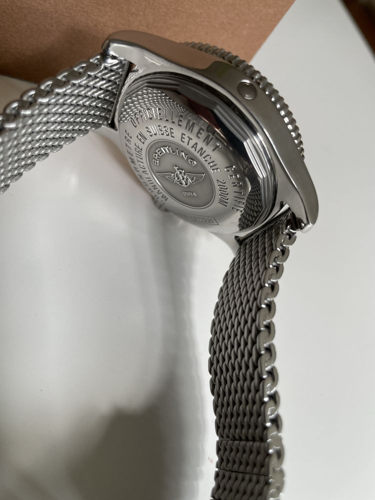 Breitling SuperOcean 44 złoty bezel zegarek