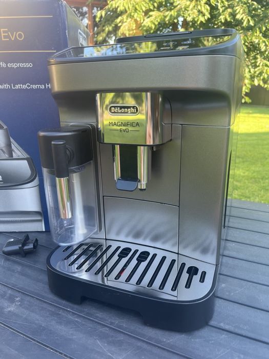 Кавомашина Delonghi Magnifica Evo гарантія