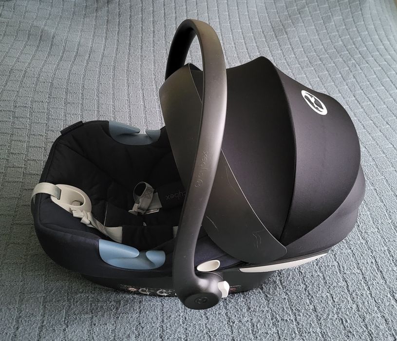 Автокрісло Cybex з адаптерами
