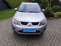 Outlander 2008 4x4 srebrny