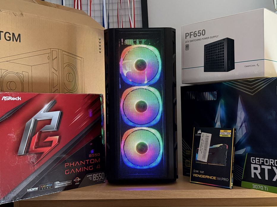 Komputer | Ryzen 5 5600X | RTX 3070Ti | B550 | 32GB | 1TB M.2 SSD