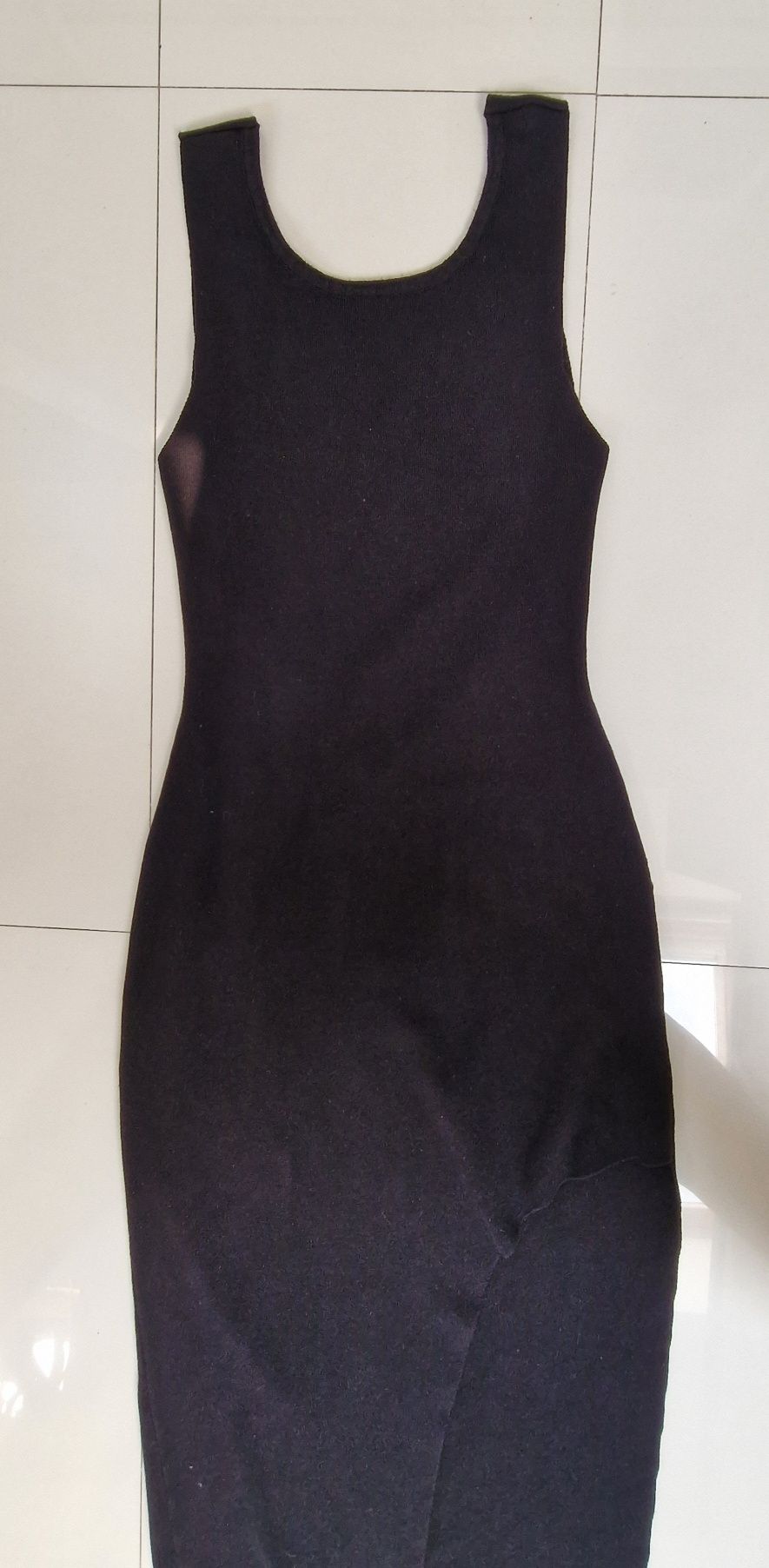 Dzianinowa sukienka ozdobne plecy M 38 elastyczna lato