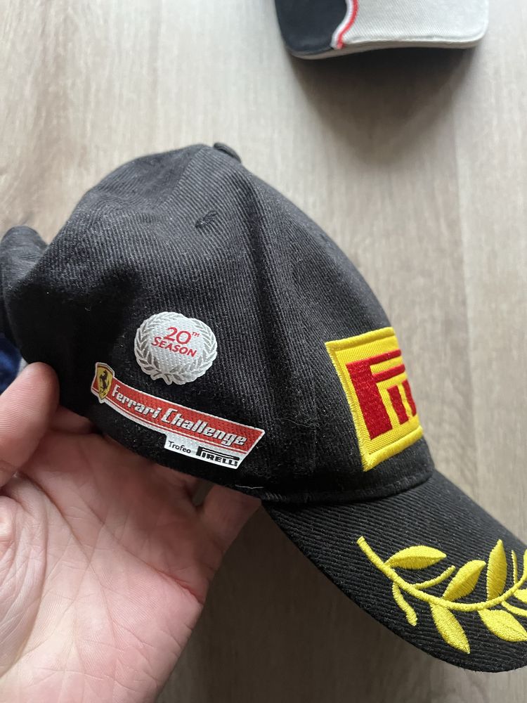 Оригінальні кепки Merch Racing Ferrari Mercedes Ford гонки огни