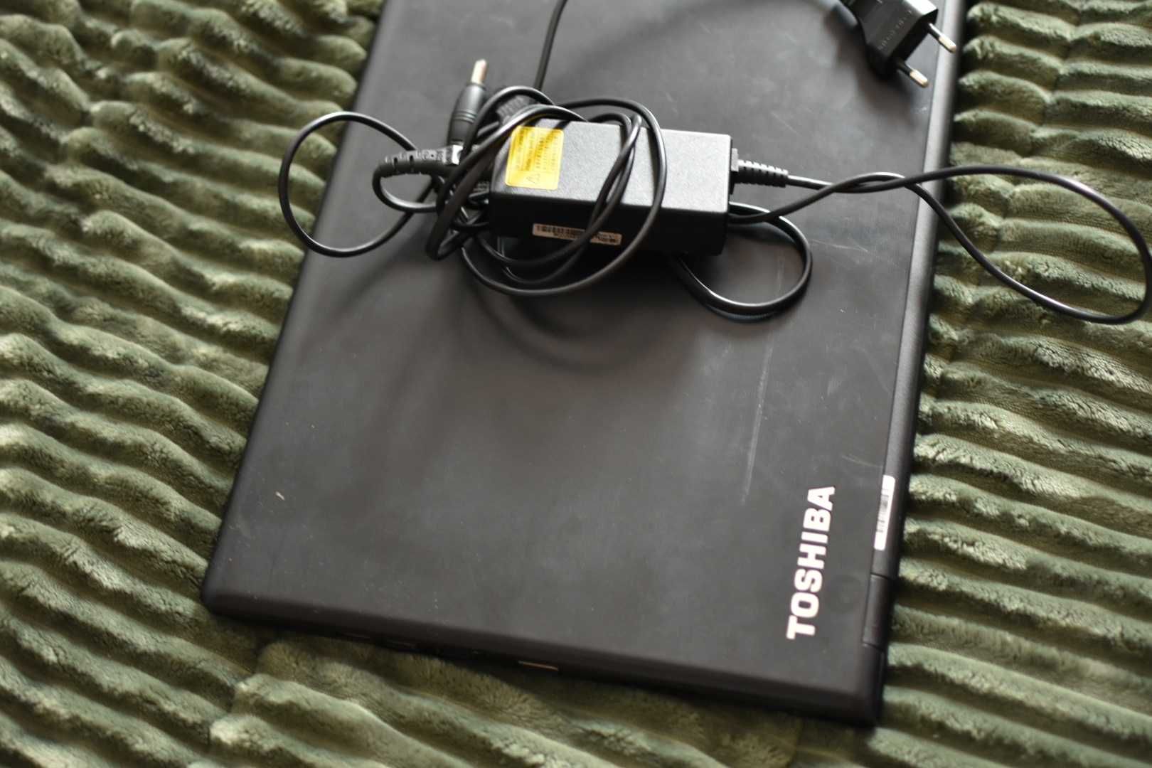 Laptop Toshiba Satellite Pro R50-B-119