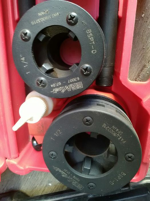 Set of manual dies64585684278659122