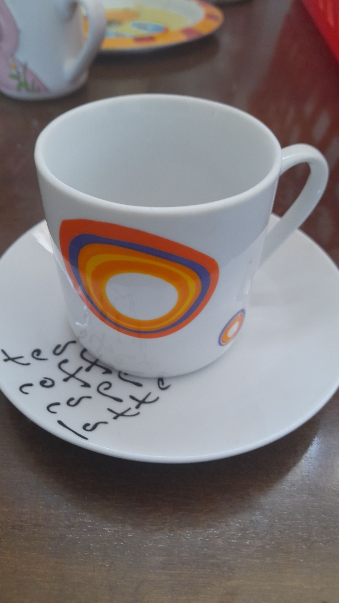 Chávena cafe ou chá com pires