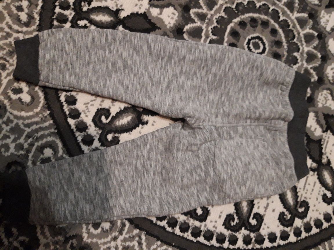Spodnie dresowe roz 92cm