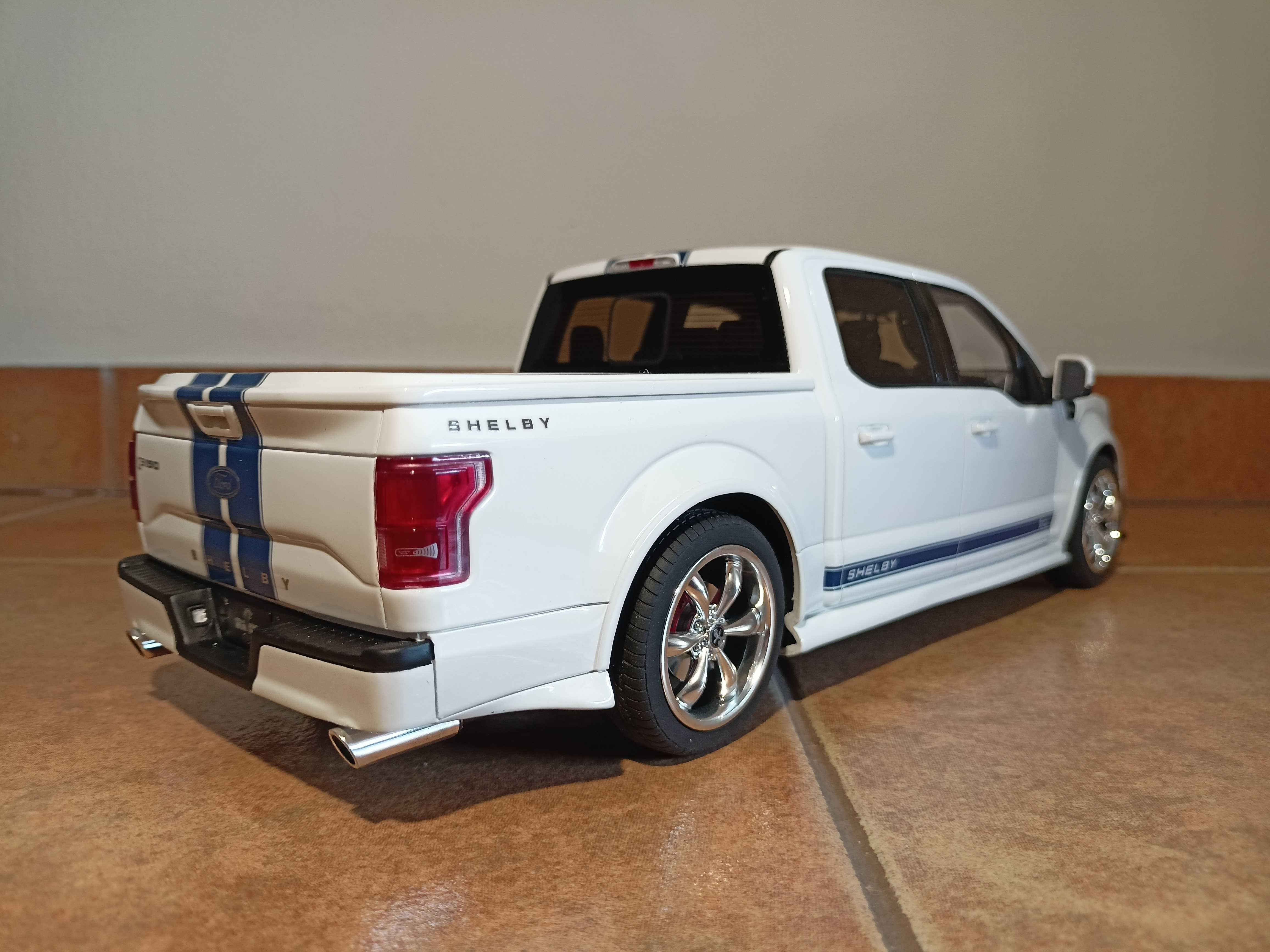 Shelby Ford F150 Super Snake GT824 model w skali 1:18 GT Spirit