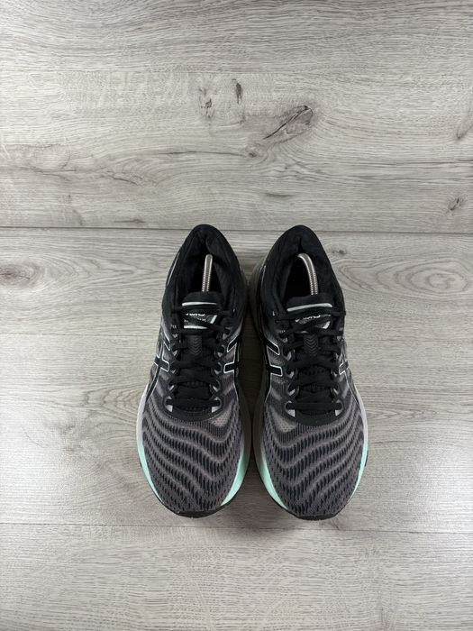 Asics Gel Nimbus Lite чоловічі кросівки бігові 40 розмір