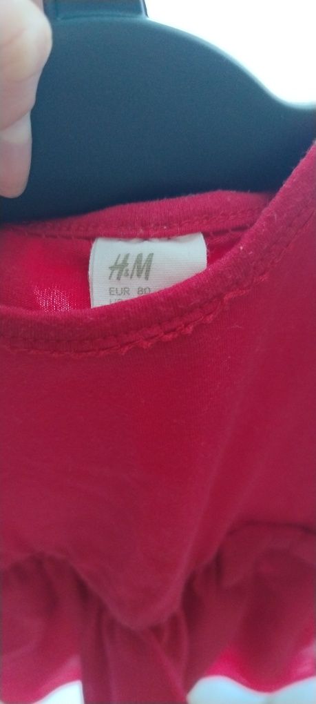 Czerwona świąteczna tiulowa sukienka z długim rękawem H&M r 80