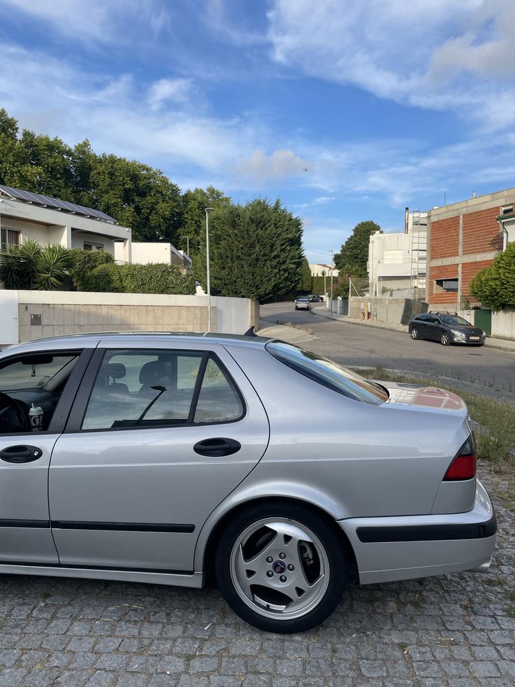 Saab 9-5 Aero 2.3 Turbo 230cv  2000 73.000km reais