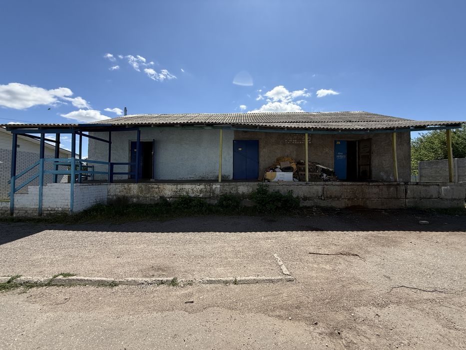 Продаж приміщення під бізнес 260м2, вулиця Київська, Піщане