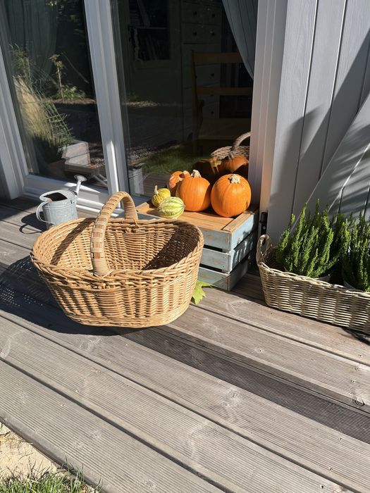 Koszyk wiklinowy z rączką