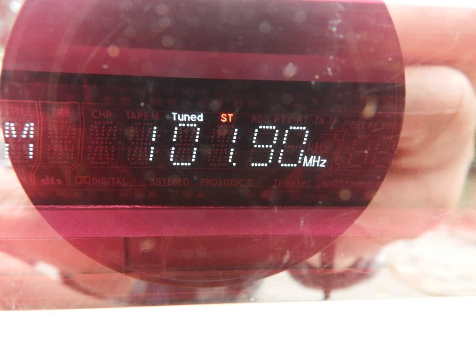 Radio i wzmacniacz AUX Universum DVD - DR 4015
