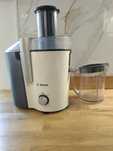 Sokowirówka Bosch CNCJ03 700W