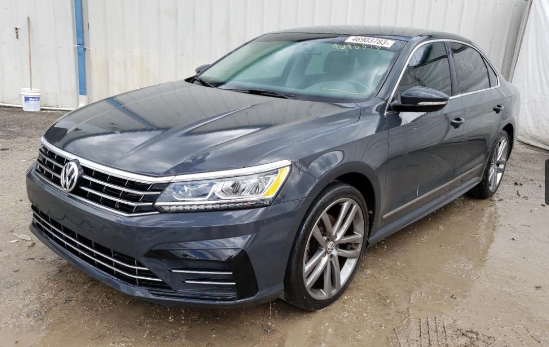 2016 Volkswagen Passat під пригін США