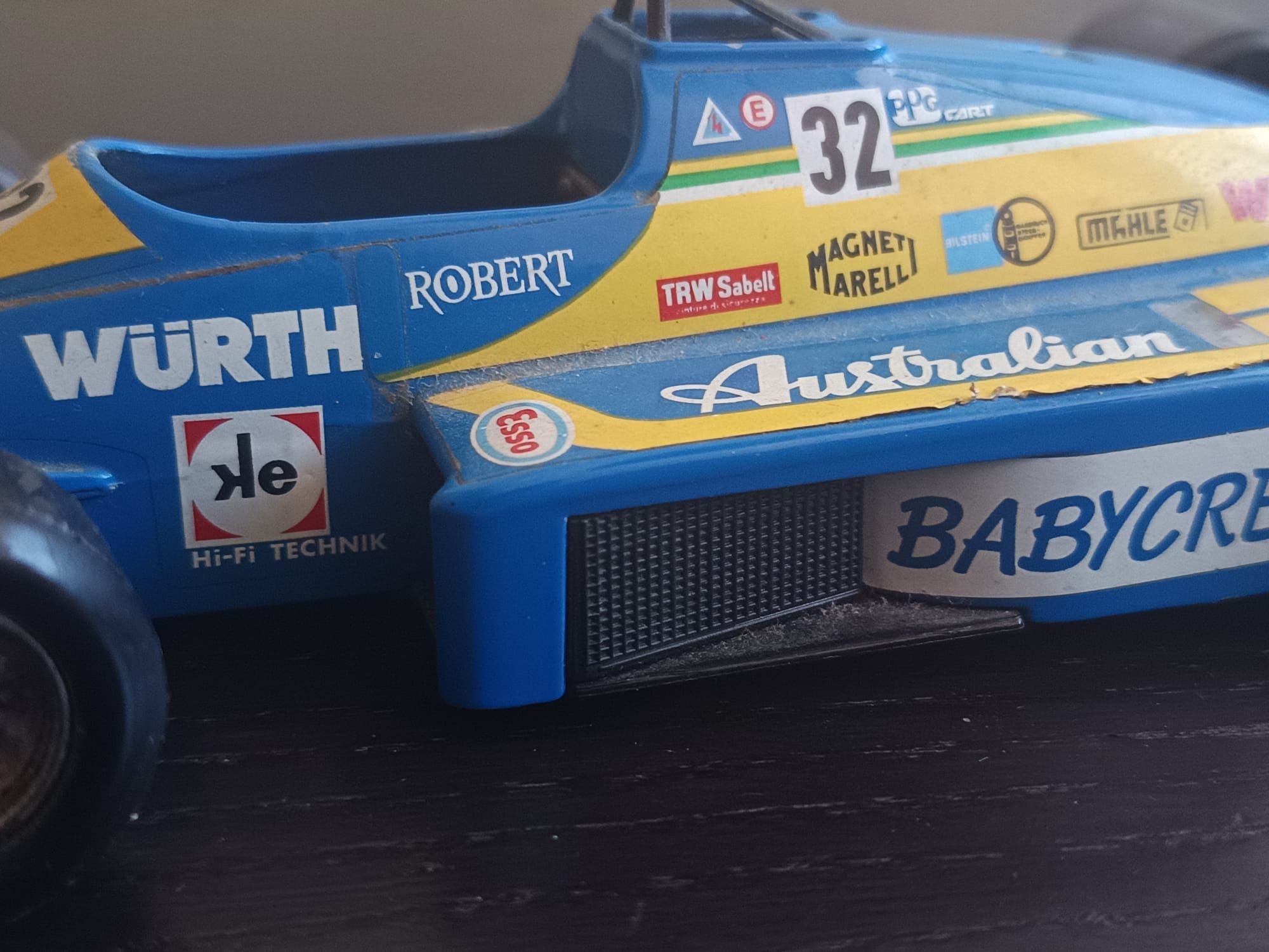 Formula 1 burago 1/24