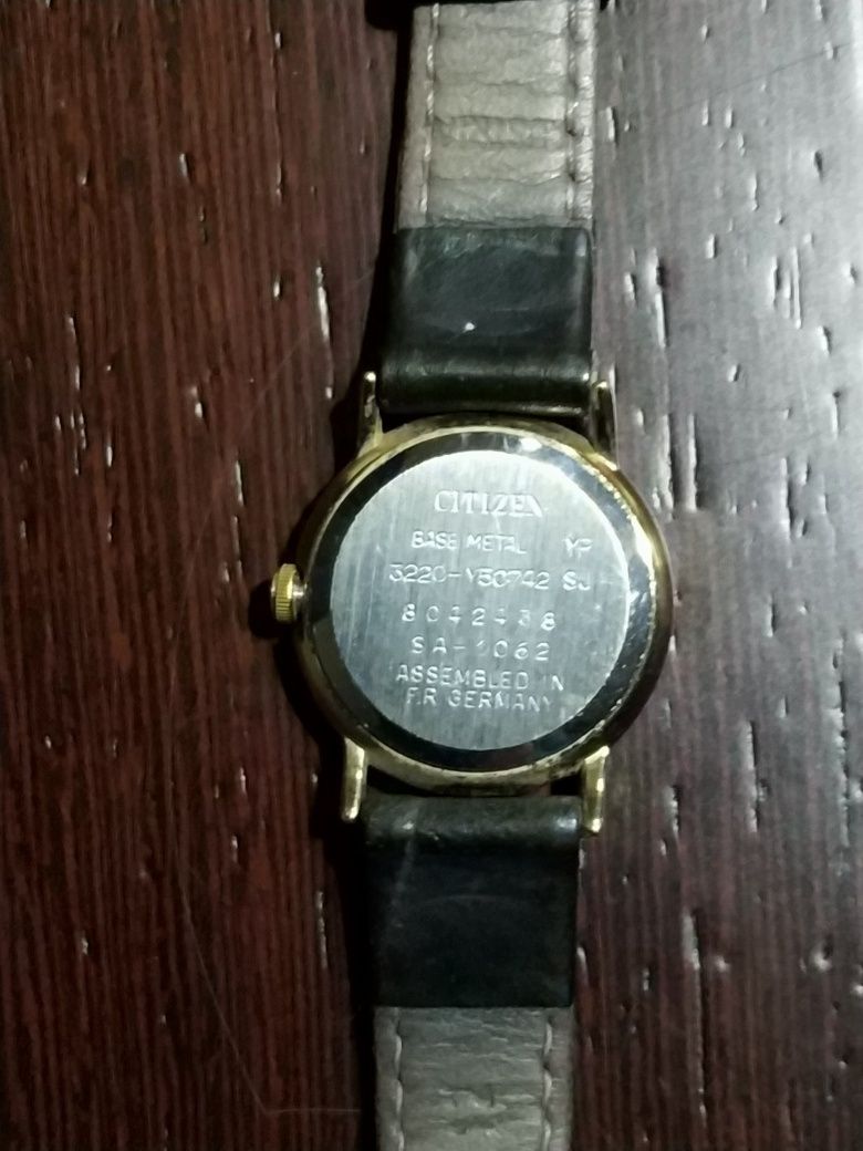 Relógio de pulso Citizen de senhora, modelo 3220 Y50742, com