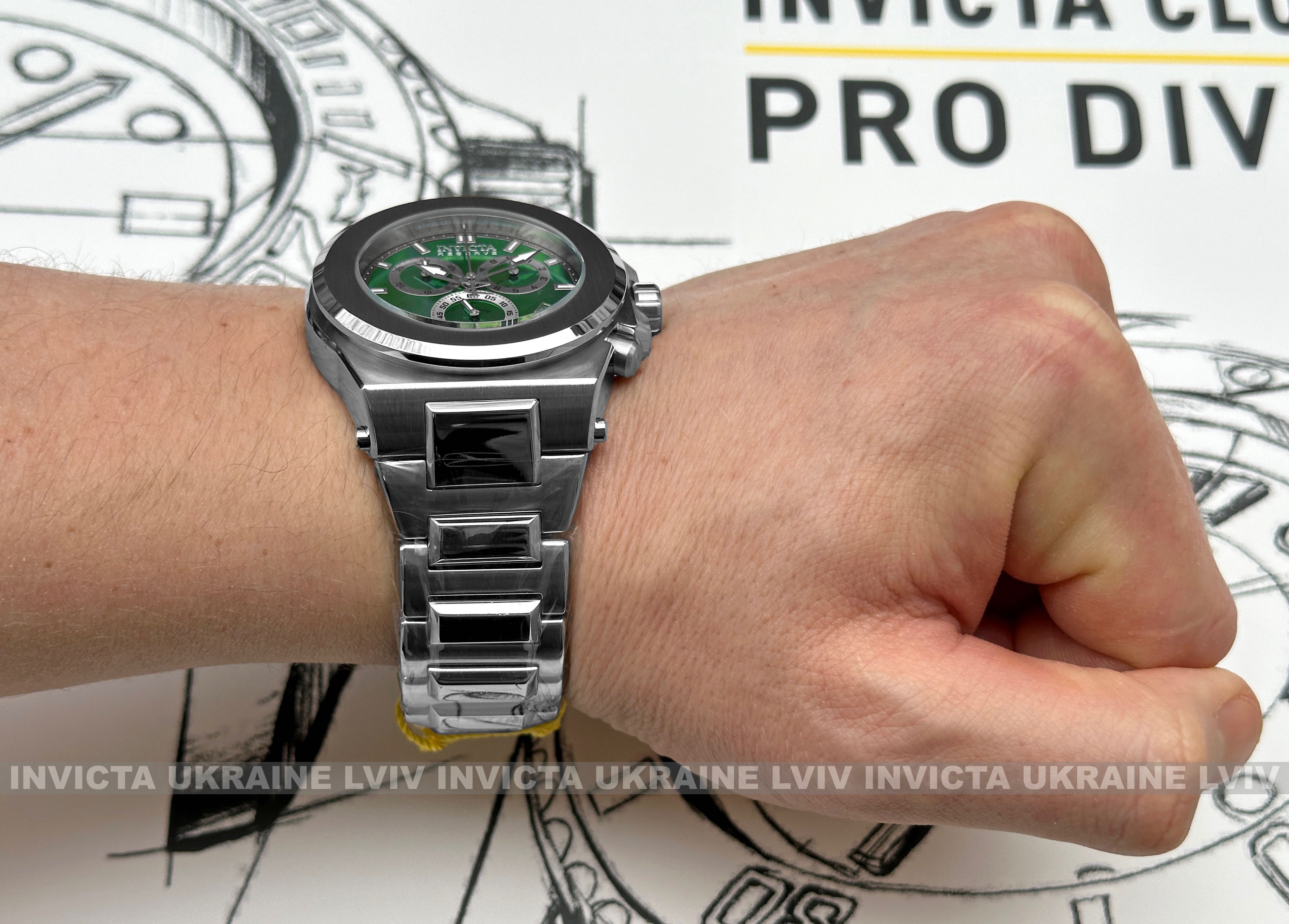 Часы Invicta 45214 Reserve Akula Swiss ETA G10.212 50 мм. 200 MT.