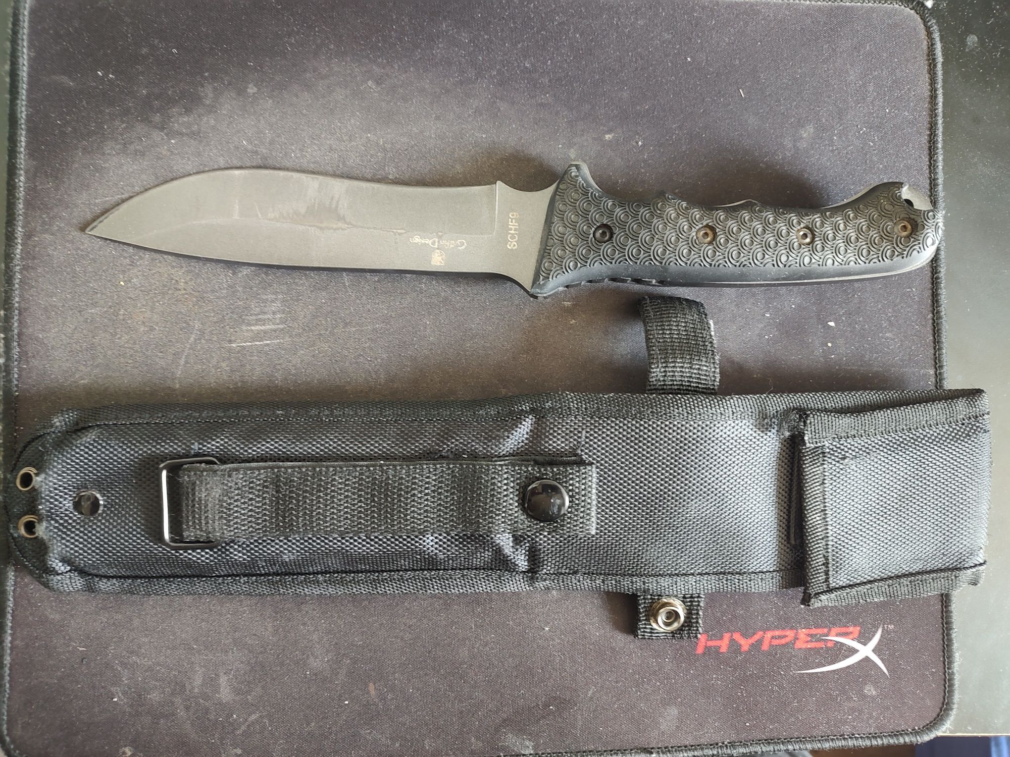 Nóż Schrade SCHF9
