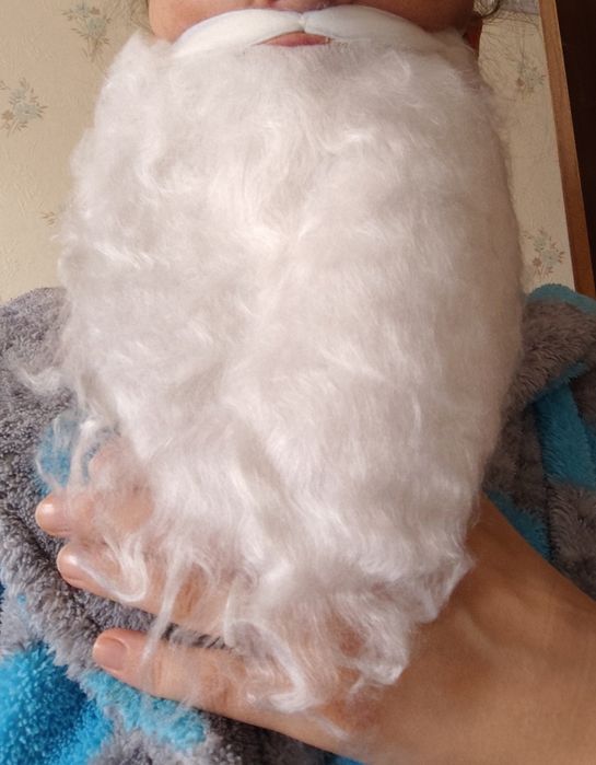 Борода діда Мороза чи Миколая