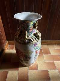 Conjunto de vaso e jarrão chinês