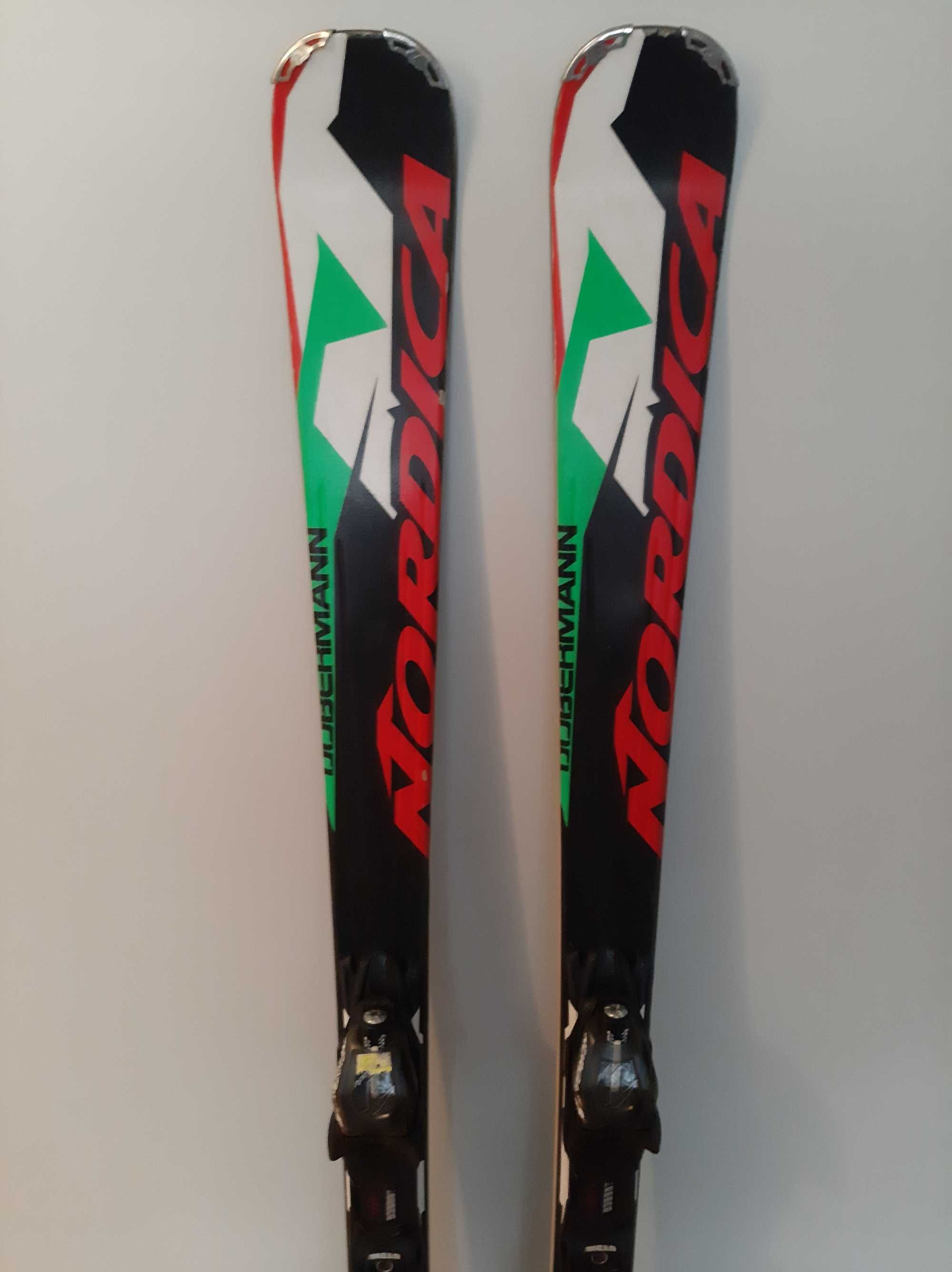 Nordica Dobermann Spitfire X 160 cm