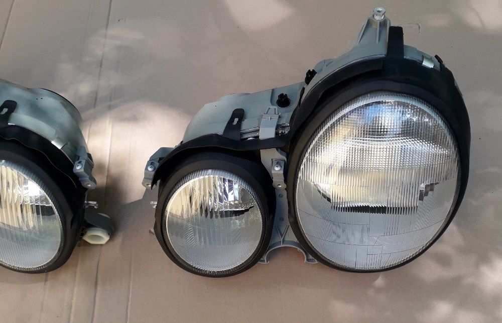 MERCEDES E KLASA W210 99- lampa przednia lewa + prawa nowa DEPO