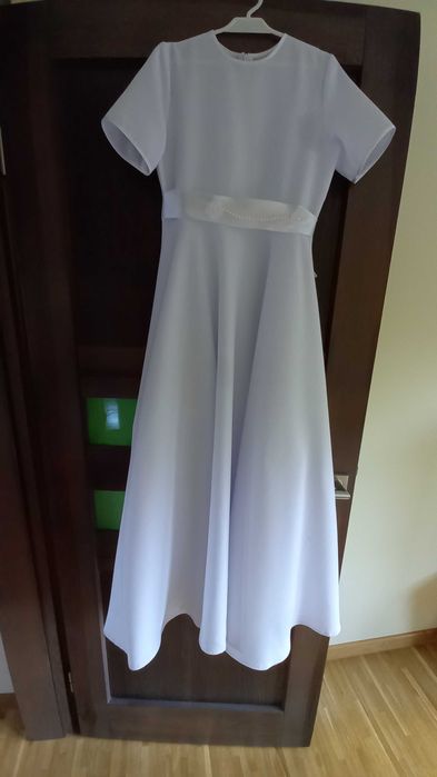 Alba sukienka komunia wianek 146cm plus buty Reserved