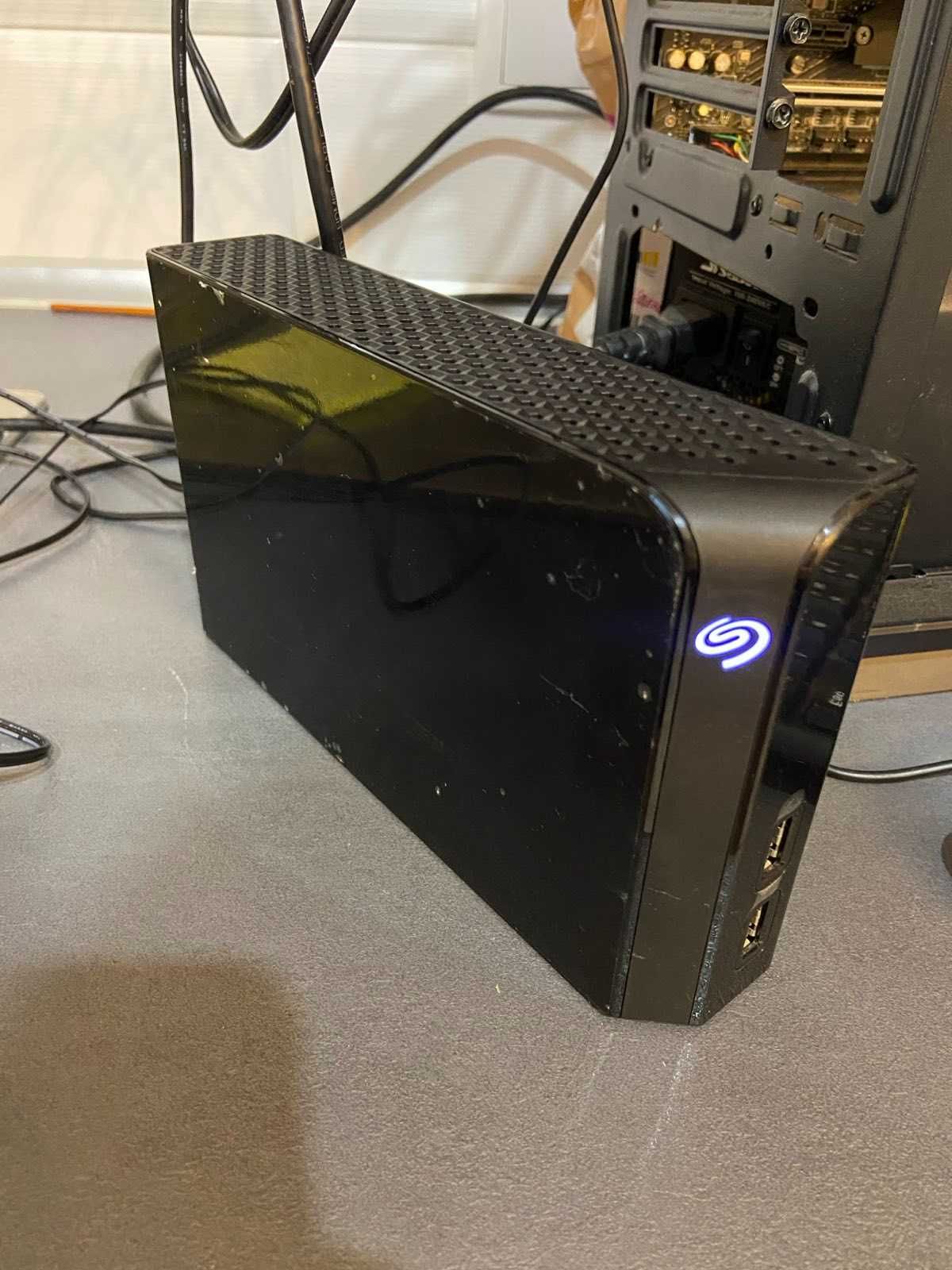 Зовнішній жорсткий диск HDD WD / Seagate 10Tb
