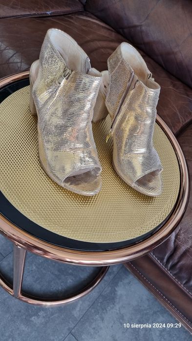 Buty ze skóry naturalnej