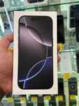 FABRYCZNIE NOWY Smartfon Apple iPhone 16 Pro 256 GB czarny